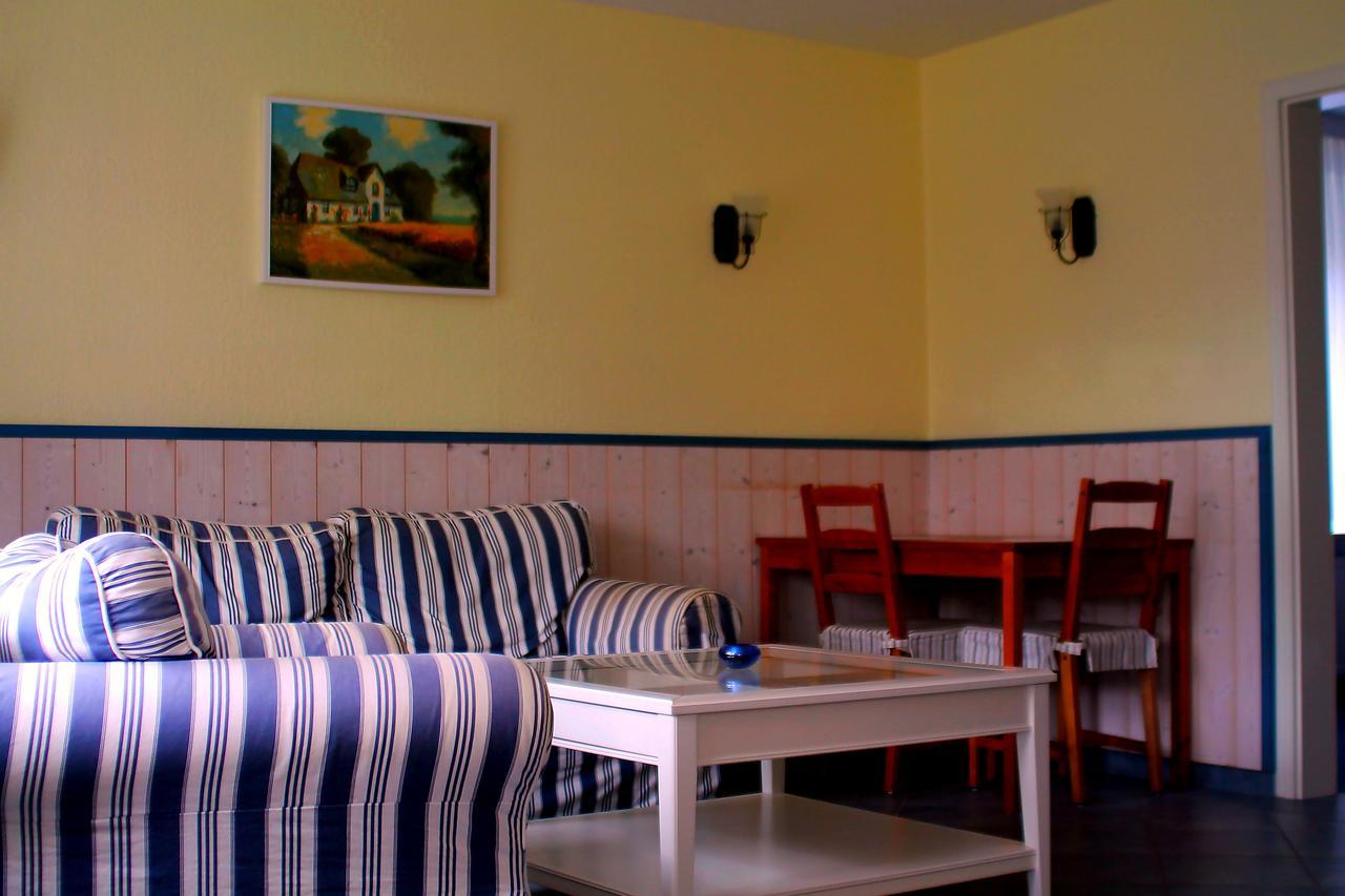 Karstens Gasthof Nordhastedt Dış mekan fotoğraf